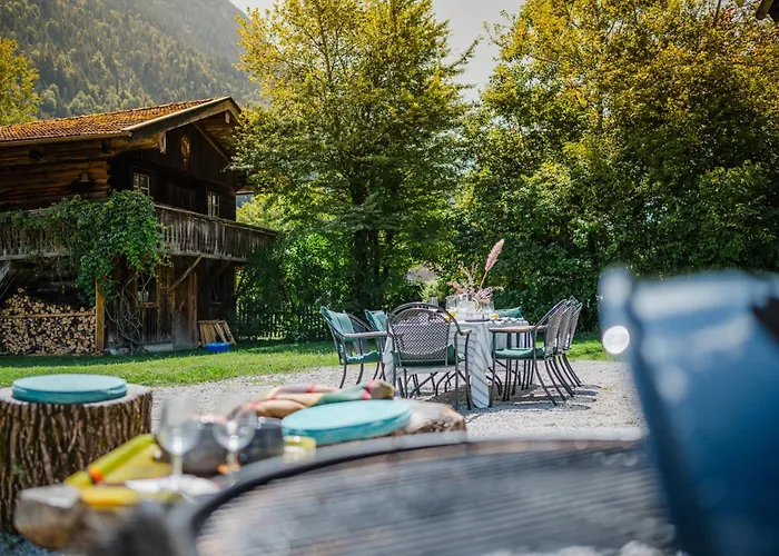 On Gut Buchwies Near Garmisch-partenkirchen Appartamento