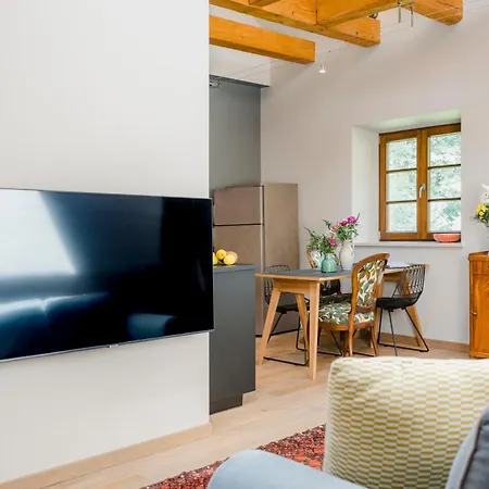 Apartment On Gut Buchwies Near Garmisch-partenkirchen *
